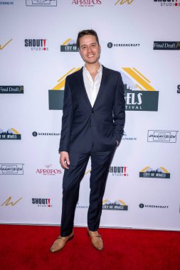 Doktor Donald Groves, Harmony Gold Theater, Los Angeles, CA, 13 Ekim 2024 'te Melek Kadın Film Festivali ve Ödülleri' ne katılıyor.