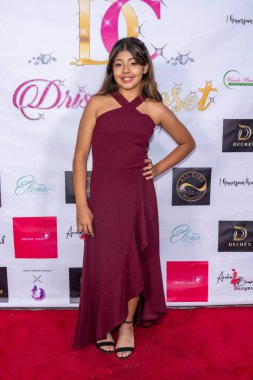 Dansçı Kassandra Becerra, Hilton, Los Angeles, CA, 19 Ekim 2024 'te DoubleTree' deki Drisha 'nın Dolap Çatı Açılış Partisi' ne katılıyor.