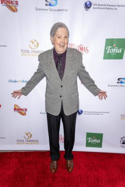 Yapımcı / Besteci Brooke Halpin 13 Kasım 2024 'te Los Angeles Güzel Sanatlar Tiyatrosu' ndaki Noel Zinciri 'ne katıldı.