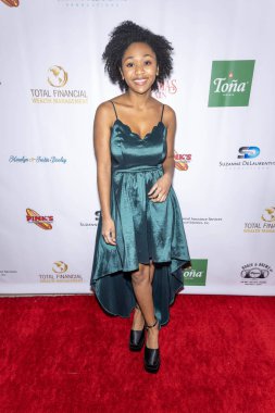 Aktris Kiana Nicole Washington 13 Kasım 2024 'te Los Angeles Güzel Sanatlar Tiyatrosu' ndaki Noel Zinciri 'ne katıldı.