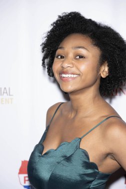 Aktris Kiana Nicole Washington 13 Kasım 2024 'te Los Angeles Güzel Sanatlar Tiyatrosu' ndaki Noel Zinciri 'ne katıldı.