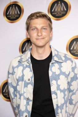 Müzisyen Matthew Carl Earl, AVALON Hollywood ve Bardot, Los Angeles, CA, 20 Kasım 2024 'te The Hollywood Music in Media Ödülleri' ne katıldı.