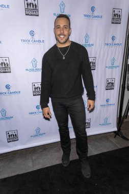 Aktör Lucas C. Lockwood, Trick Candle Prodüksiyon 'a katılıyor Los Angeles Premiere' Dark Night of the Soul 'ı 2 Aralık 2024' te Harmony Gold Theater, Los Angeles 'ta sunar.