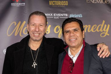 DJ DaddyD, Yapımcı Max Soto-Jacques Max Etkinlikler 'e katıldı. 2024 Komedi Noel Özel Modelleri, Özel konut, Los Angeles, CA, 13 Aralık 2024