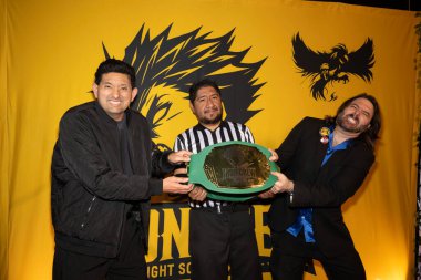 The Cats Crawl Theater, Los Angeles, CA, 29 Aralık 2024 'te Iron Crew 2024 Dünya İlk Aksiyon Sahnesi Yarışmasına katıldı.