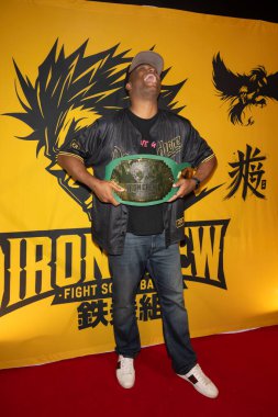 The Cats Crawl Theater, Los Angeles, CA, 29 Aralık 2024 'te Iron Crew 2024 Dünya İlk Aksiyon Sahnesi Yarışmasına katıldı.