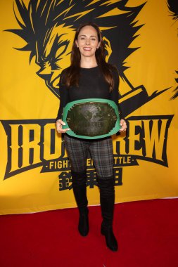 The Cats Crawl Theater, Los Angeles, CA, 29 Aralık 2024 'te Iron Crew 2024 Dünya İlk Aksiyon Sahnesi Yarışmasına katıldı.