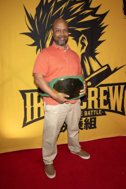 The Cats Crawl Theater, Los Angeles, CA, 29 Aralık 2024 'te Iron Crew 2024 Dünya İlk Aksiyon Sahnesi Yarışmasına katıldı.