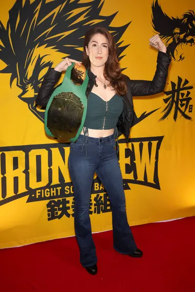 The Cats Crawl Theater, Los Angeles, CA, 29 Aralık 2024 'te Iron Crew 2024 Dünya İlk Aksiyon Sahnesi Yarışmasına katıldı.