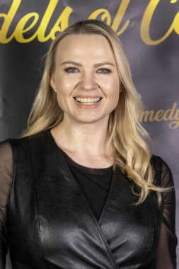 Komedyen, Aktris Irina Voronina, Los Angeles 'ta Komedi Modelleri Yardım Vakfı' nın 2025 Modeline Katılıyor, Özel ikametgah, Los Angeles, CA, 15 Ocak 2025