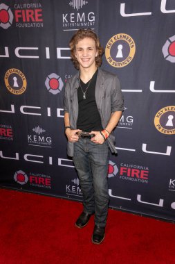 Aktör / şarkıcı Mason McNulty, 19 Ocak 2025 'te Lucid Motors, Los Angeles' taki California İtfaiye Kurumu için düzenlenen Grammy Öncesi Başlangıç ve Bağış Gecesine katıldı.