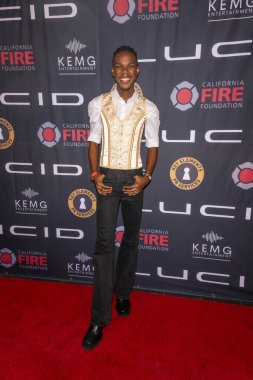 Aktör Z Peter, 19 Ocak 2025 'te Lucid Motors, Los Angeles' taki Kaliforniya Yangın Vakfı için düzenlenen Grammy Öncesi Başlangıç ve Bağış Gecesine katıldı.