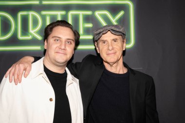 Aktör Chris Kleckner, Yönetmen / Yapımcı / Yardımcı Yazar Richard Zelniker, 10 Şubat 2025 'te Laemmle Noho 7 Tiyatrosu' nda Lucid Pictures Özel Gösterimi 'ne katıldı.