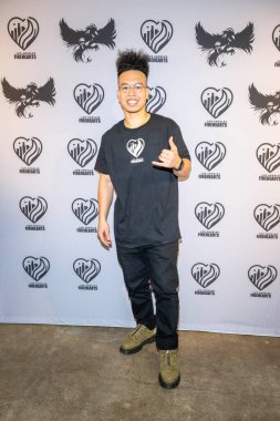 Müzikal Sanatçısı Rocco808, 22 Şubat 2025 'te Los Angeles Beehive Los Angeles' ta Dakar Vakfı ve SOLA Impact ile birlikte Los Angeles 'a katıldı.