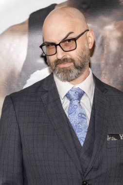 Senarist Geoffrey D. Calhoun 1 Mayıs 2025 'te Los Angeles, Los Angeles' taki Laemmle Town Center 'da 