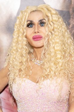 Aktris Dawna Lee Heising, Laemmle Town Center 5, Los Angeles, CA, 1 Mayıs 2025 'te 