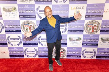 Aktör Fabrice Uzan, Los Angeles Galeri Tiyatrosu 'nda 16. Los Angeles Web Serisi Festivali Ödül Töreni' ne (LA Webfest) katıldı.