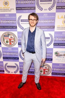 Aktör / Yönetmen Sam Sommer, Los Angeles Galeri Tiyatrosu 'nda 16. Los Angeles Web Serisi Festivali Ödül Töreni' ne (LA Webfest) katıldı.