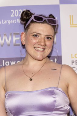 Halkla İlişkiler Bakanı Celene Lederer, Los Angeles Galeri Tiyatrosu 'nda 16. Los Angeles Web Serisi Festivali Ödül Töreni' ne (LA Webfest) katıldı.