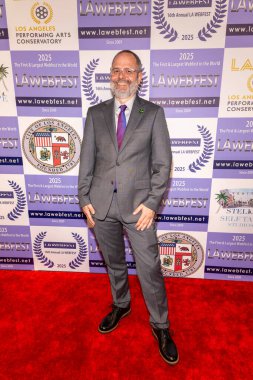 Yapımcı Phil van Hest, Los Angeles Galeri Tiyatrosu 'nda 16. Los Angeles Web Serisi Festivali Ödül Töreni' ne (LA Webfest) katıldı.