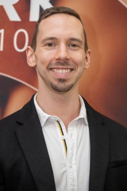 Yönetmen Nicholas Giuricich, 4 Haziran 2025 'te Cinelounge Sunset Theater, Los Angeles' ta 