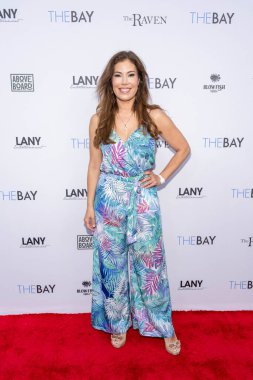 Aktris Iris Almario, 5 Haziran 2025 'te Los Angeles, Kaliforniya' da bulunan özel konutta LANY Entertainment Summer Mixer 'a katıldı.