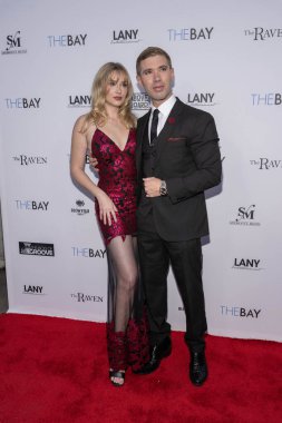 Aktris Michelle McBride, Aktör Kristos Andrews, 5 Haziran 2025 'te Los Angeles Özel Konutu' nda LANY Eğlence Yaz Karıştırıcısı 'na katıldı.