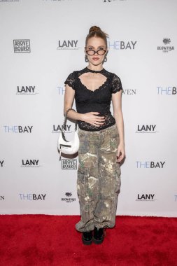 Aktris Jade Patteri, 5 Haziran 2025 'te Los Angeles, CA' da LANY Entertainment Summer Mixer 'a katıldı.