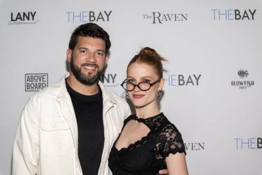 Yönetmen ve Yapımcı Robert Meeks, Aktris Yeşim Patteri, 5 Haziran 2025 'te Los Angeles Özel Konutu' nda LANY Eğlence Yaz Karıştırıcısı 'na katıldı.