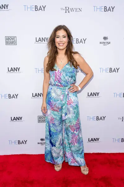 Aktris Iris Almario, 5 Haziran 2025 'te Los Angeles, Kaliforniya' da bulunan özel konutta LANY Entertainment Summer Mixer 'a katıldı.