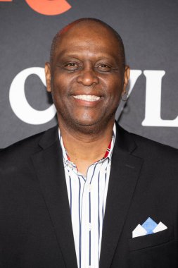 Aktör Tyrone Dubose, Landon Brittain 'in 27 Haziran 2025' te Los Angeles 'taki Samuel Goldwyn Tiyatrosu' nda sergilediği 