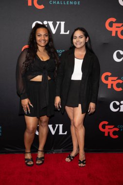 Reklamcılar Jessica Quilantan ve Ray Bennett, Landon Brittain 'in 27 Haziran 2025' te Los Angeles 'taki Samuel Goldwyn Tiyatrosu' nda oynadığı 