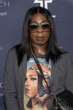 TV kişisi Dwen Curry, 15 Temmuz 2025 'te Sunset Room Hollywood, Los Angeles' ta Altadena 'daki Eaton Yangını kurbanlarının yararına ESPY öncesi yardım kutlamalarına katıldı.