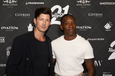 Yazar / Yönetmen Lee Knight, Aktör Cyrus Lowe TCL Çin Tiyatrosu 'nda 21. Hollyshorts Film Festivali Oscar' a layık görüldü.