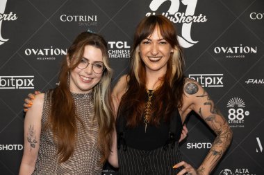 Sanatçı Sophie ROESSLER, Aktris Fallon Scherzinger, TCL Çin Tiyatrosu 'nda 21. Hollyshorts Film Festivali Oscar ödüllerine katıldı.