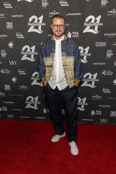 Yönetmen Adam Graves, TCL Çin Tiyatrosu, Los Angeles, CA, 17 Ağustos 2025 'te düzenlenen 21. Hollyshorts Film Festivali Oscar ödüllerine katıldı.