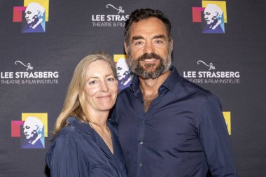 Aktör David S Lee, Stacy Tager Harold Pinter 'ın' BETRAYAL 'oyununun Los Angeles galasına katıldı. Strasberg Film Enstitüsü, Los Angeles, CA, 21 Ağustos 2025