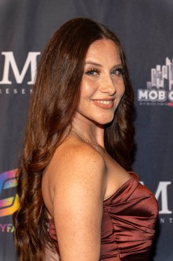 Gerçeklik Yıldızı Angela Deem, 23 Ağustos 2025 'te Los Angeles' taki Mas Mananitas restoranında Gerçeklik Kraliçesi için Şarkı Açıklama Etkinliğine ev sahipliği yapıyor.