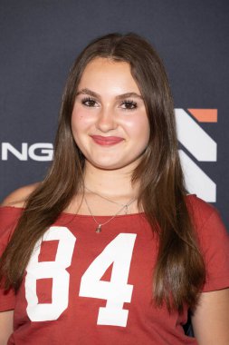 Şarkıcı Grace Rutherford 31 Ağustos 2025 'te Burbank, Los Angeles, CA' daki Büyük Açılış 'a katılıyor.