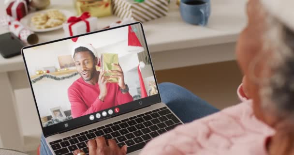 Senior African American Woman Santa Hat Having Laptop Video Call — Stock Video