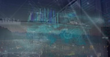 Şehir manzarası üzerindeki bağlantı ağının ve veri işleme ağının animasyonu. Dijital olarak oluşturulan küresel ağ, bağlantılar ve teknoloji konsepti.