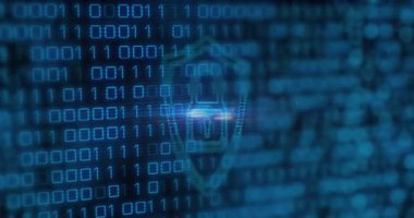 Işıklar üzerinde ikili kod ve asma kilitli dijital kalkan animasyonu. İnternet, ağ, veri işleme, dijital güvenlik ve teknoloji konsepti dijital olarak oluşturulmuş video.