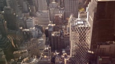 Modern şehir manzarası 4k 'nin dijital olarak oluşturulmuş videosu
