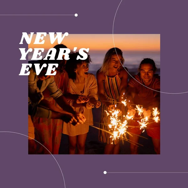 Composition New Years Eve Text Diverse Friends Beach New Years — Stock Photo, Image