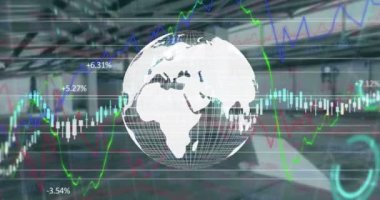 Boş depoya karşı dönen dünya üzerinde finansal veri işleme animasyonu. Küresel ağ ve iş teknolojisi kavramı