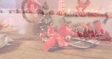 Yılbaşı süslemelerinde kış manzarası canlandırması. Noel, gelenek ve kutlama konsepti dijital üretilmiş video.