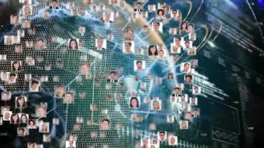 Mavi arkaplanda veri işleme arayüzü üzerinde dönen profil simgelerinin küre animasyonu. Küresel ağ ve iş teknolojisi kavramı