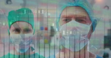 Çeşitli doktorlar üzerinde finansal veri işleme animasyonu. Küresel finansman, ilaç ve dijital arayüz kavramı dijital olarak oluşturulmuş video.