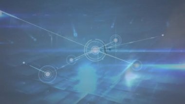 Veri işleme üzerinden bağlantı ağının animasyonu. Küresel bağlantılar teknoloji veri işleme ve dijital arayüz konsepti dijital olarak oluşturulmuş video.