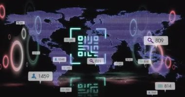 Siyah zemin üzerinde dünya haritasına karşı neon qr kod tarayıcı ve sosyal medya simgelerinin animasyonu. Sosyal medya ağı ve iş teknolojisi kavramı